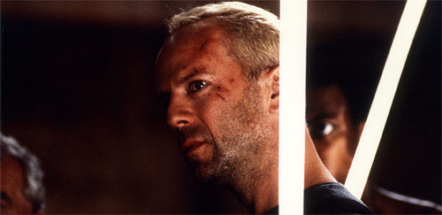Bruce Willis als Korben Dallas in Das fünfte Element