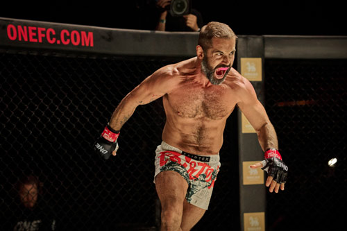 Daniel MacPherson als Patton in Beast
