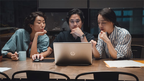 Soo-hyeonmit Freundin und Ermittler Soo-hyeonmit Freundin und Ermittler