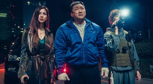 Don Lee und sein Team in Holy Night: Demon Hunters