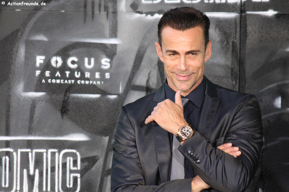 atomic-blonde-premiere-14