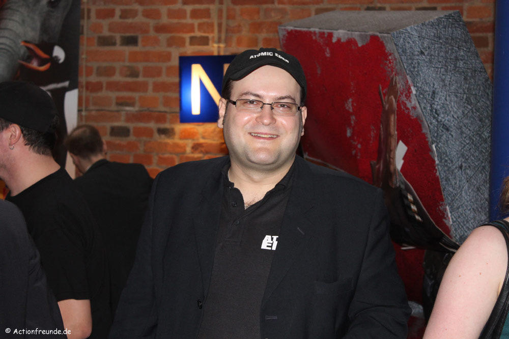 atomic-eden-premiere-07