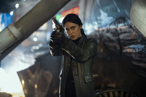Rosa Salazar in Play Dirty